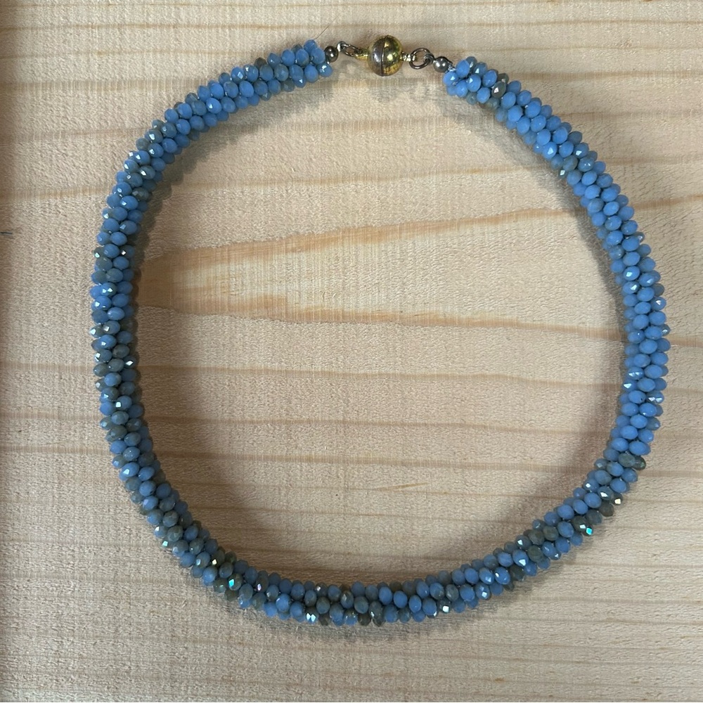Blue Spiral‎ Beaded Necklace with Metal Clasp